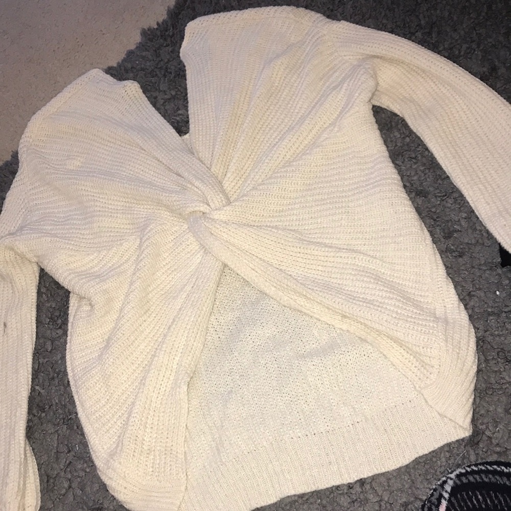 Knit sweater